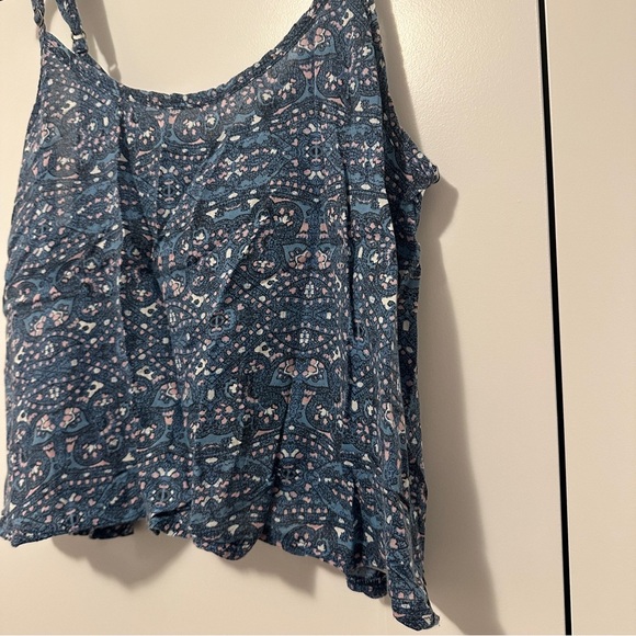 Abercrombie & Fitch Blue Purple Paisley Crop Top Size Large Women’s - Picture 5 of 10